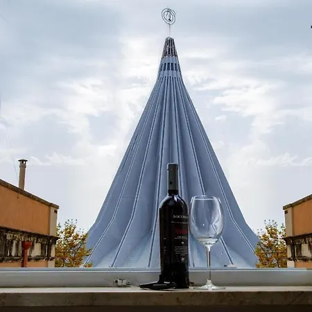 Oda ve Kahvaltı Syrakos